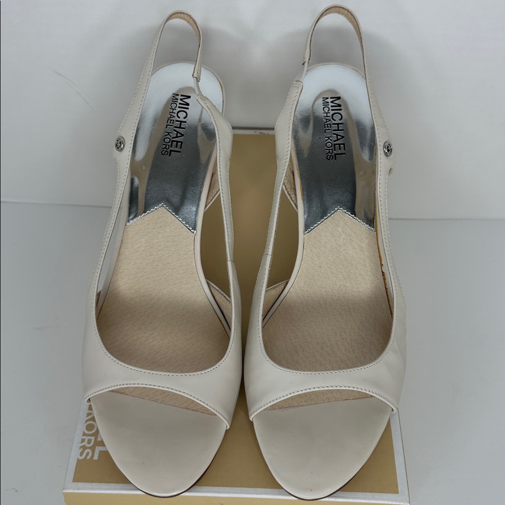 MICHAEL Michael Kors Women's Zoe Sling Peep Toe Heels Size 10M Vanilla Wood Heel - Picture 5 of 15